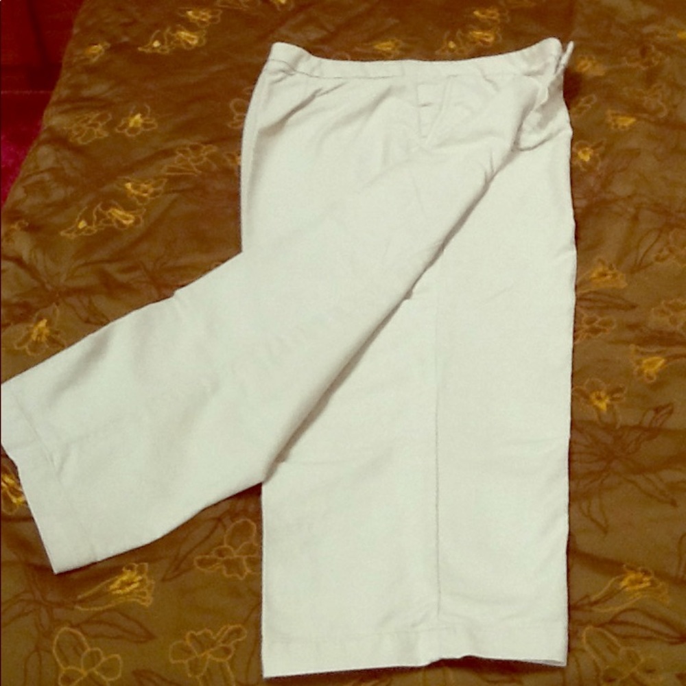 Coldwater Creek Capri pants size 16